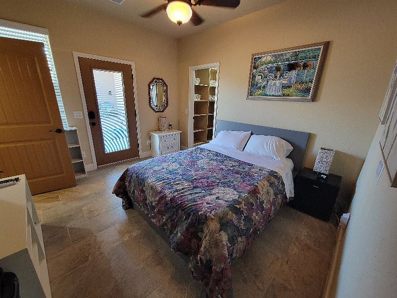 Furnished Finder property 407280_1 photo 4
