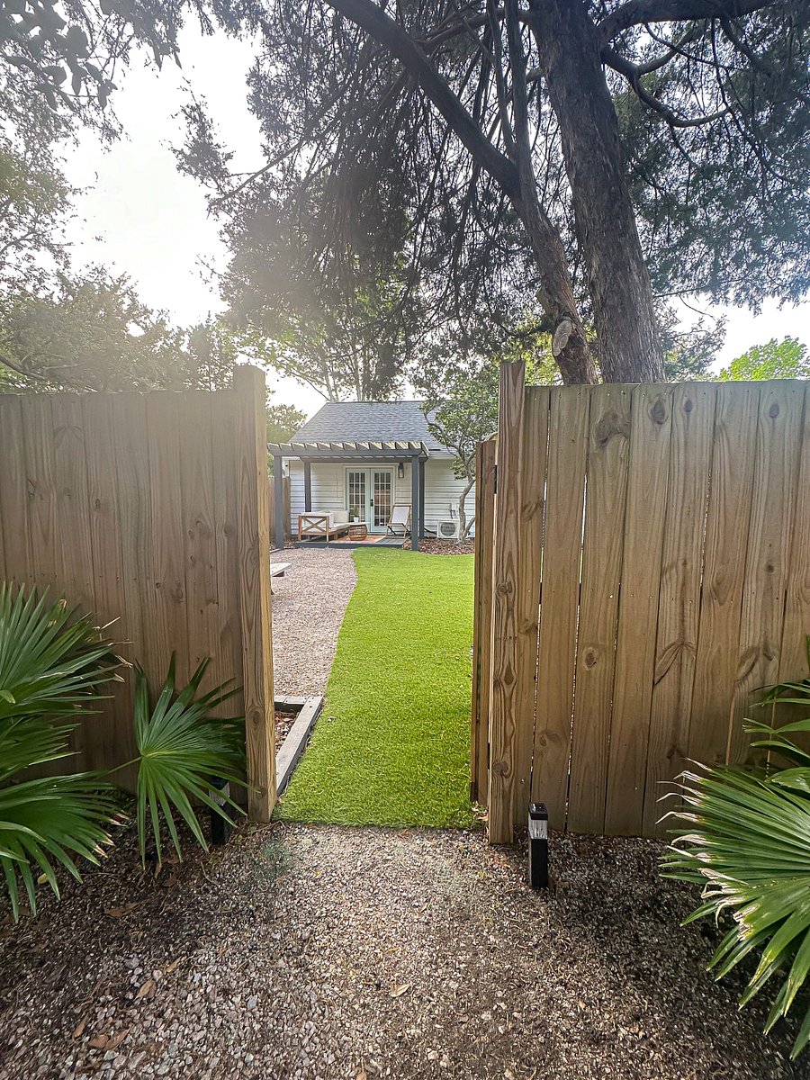 Furnished Finder property 407333_1 photo 20