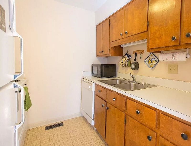 Furnished Finder property 407352_1 photo 10