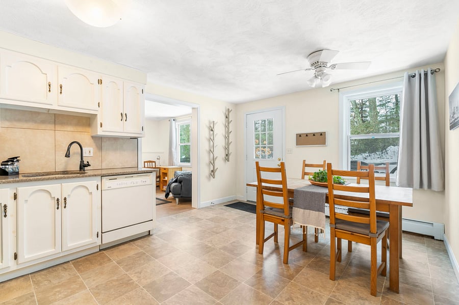 Furnished Finder property 407425_1 photo 10
