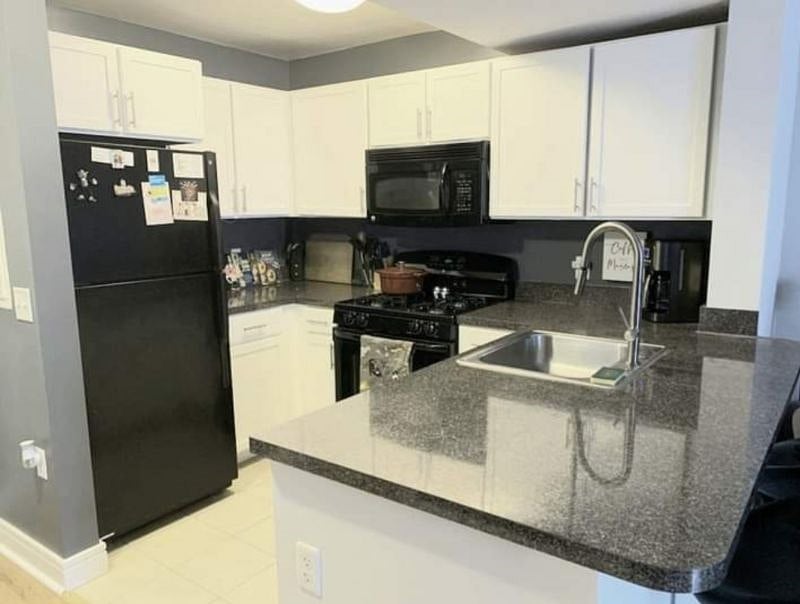 Furnished Finder property 407456_1 photo 18