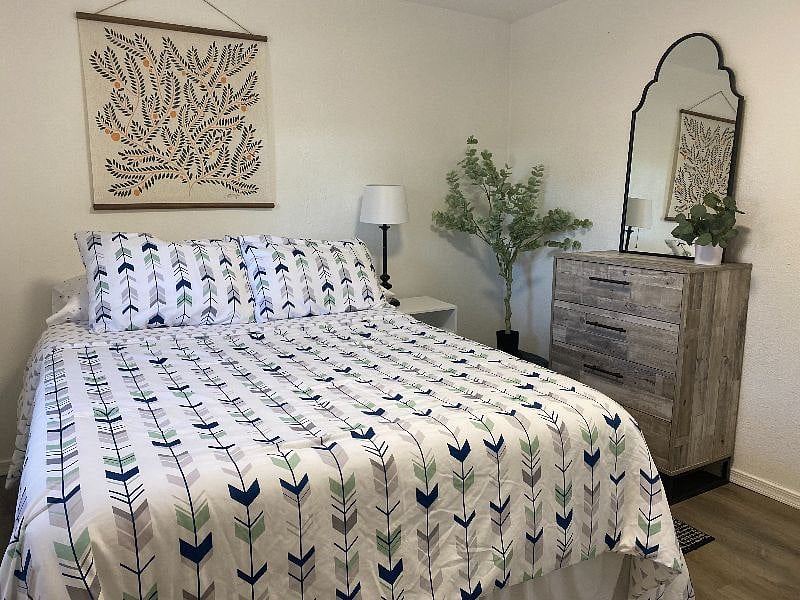 Furnished Finder property 407457_1 photo 3