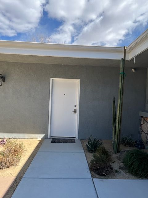 Tenants private entrance 