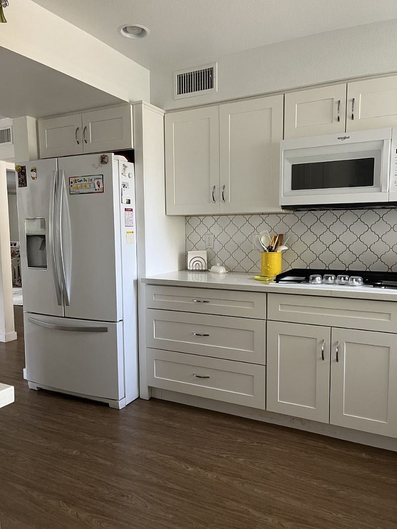 Furnished Finder property 407492_1 photo 18