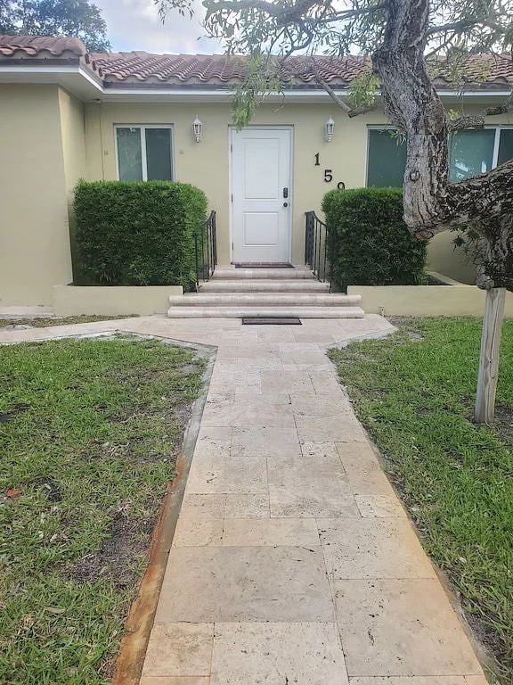 Furnished Finder property 407496_1 photo 3