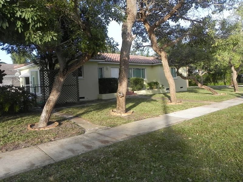 Furnished Finder property 407496_1 photo 16
