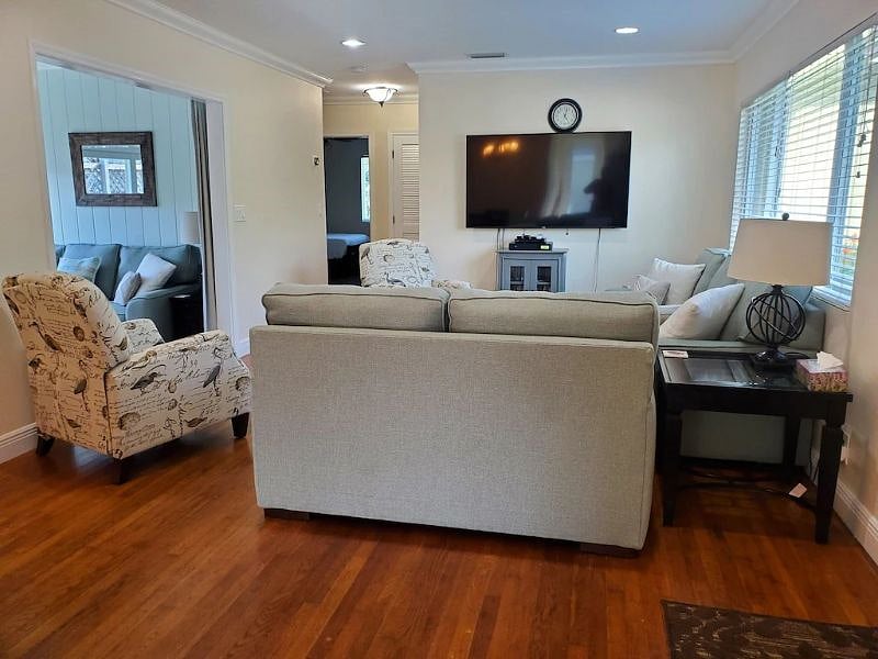 Furnished Finder property 407496_1 photo 27
