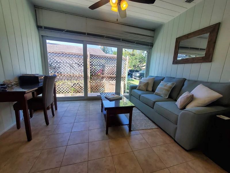 Furnished Finder property 407496_1 photo 33