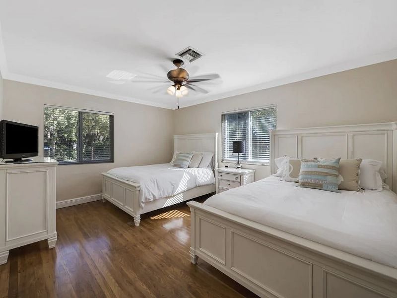 Furnished Finder property 407496_1 photo 38