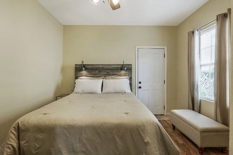 Furnished Finder property 407505_1 photo 9