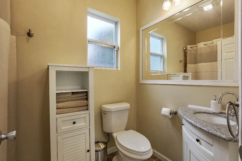 Furnished Finder property 407505_1 photo 11