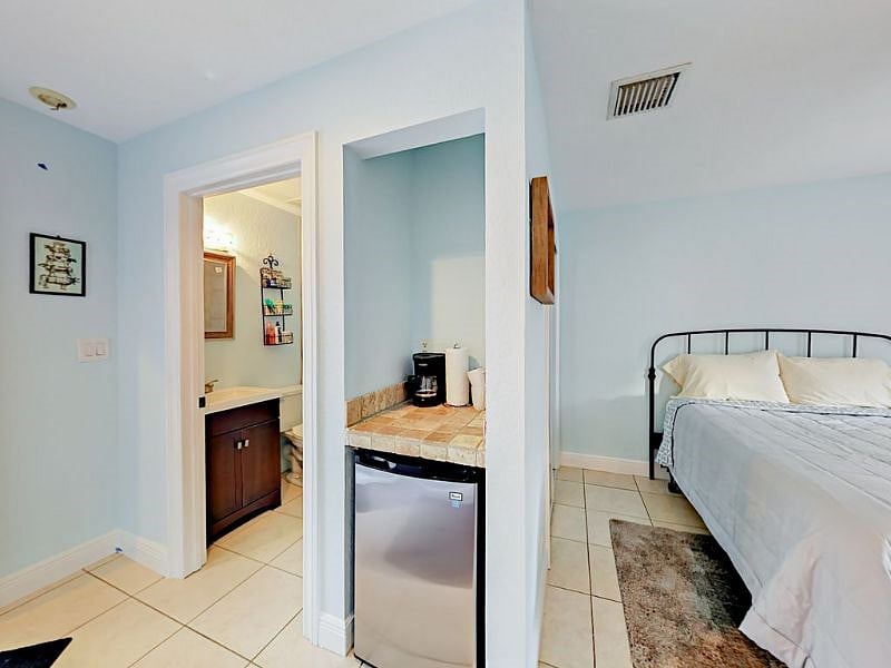 Furnished Finder property 407510_1 photo 31