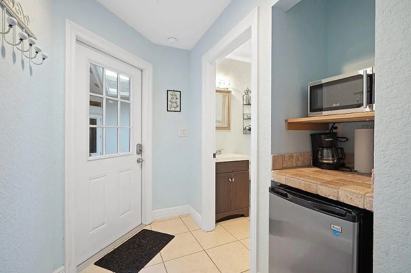 Furnished Finder property 407510_1 photo 28