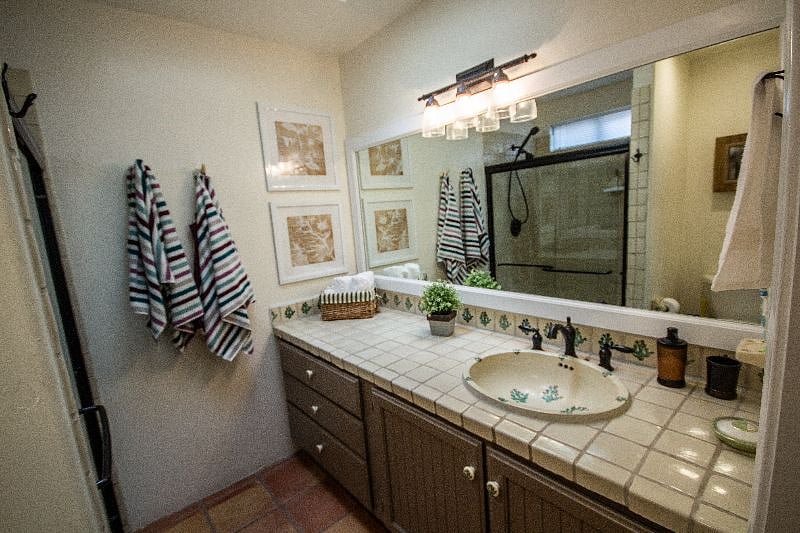 Furnished Finder property 407527_1 photo 13