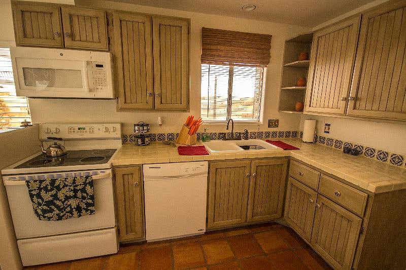 Furnished Finder property 407527_1 photo 8