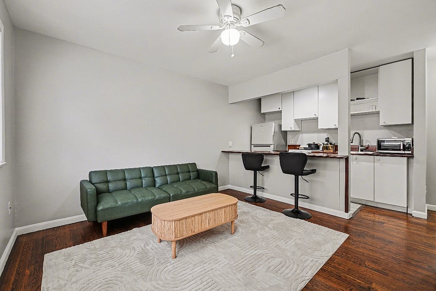 Furnished Finder property 407534_1 photo 1