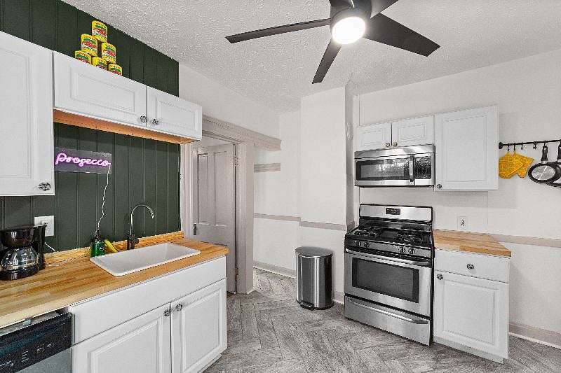 Furnished Finder property 407553_2 photo 12