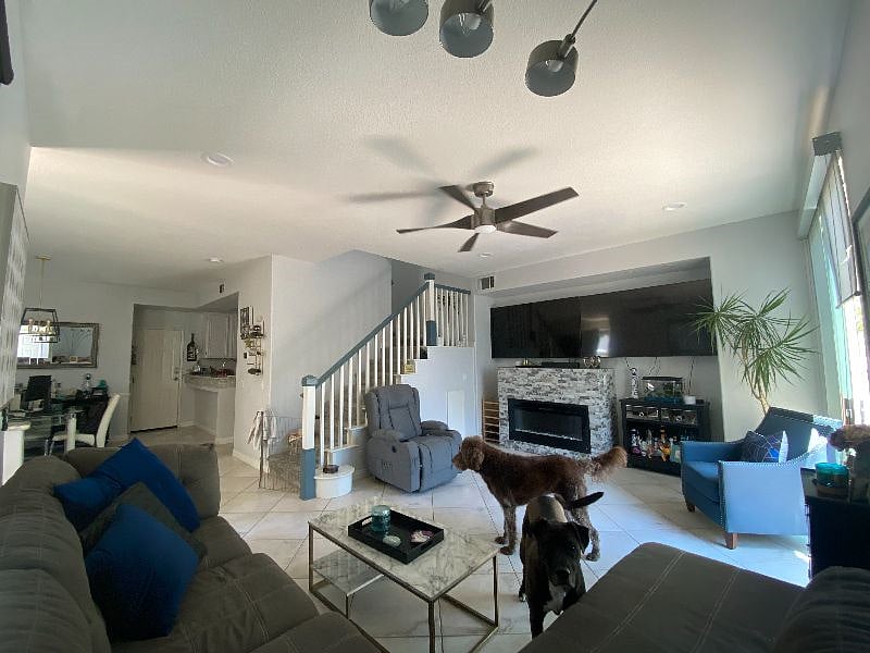 Furnished Finder property 407559_1 photo 3