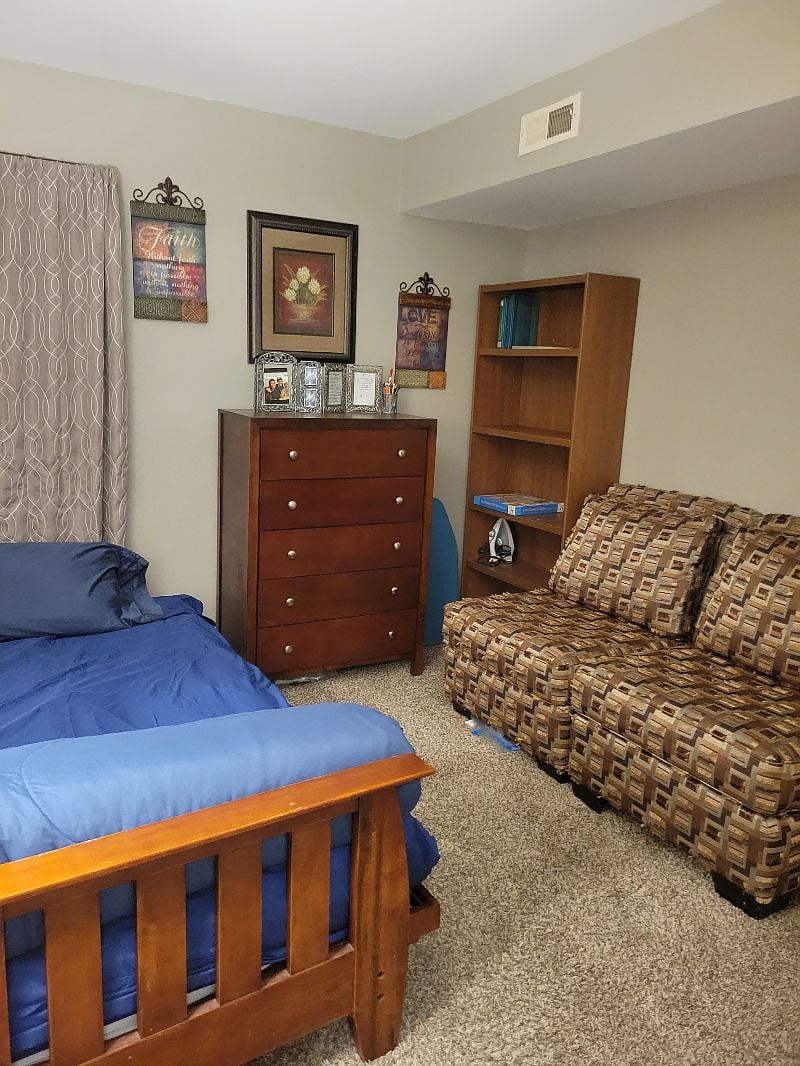 Furnished Finder property 407606_1 photo 3