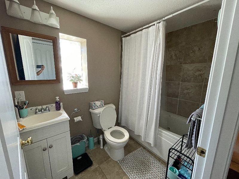 Furnished Finder property 407609_1 photo 18