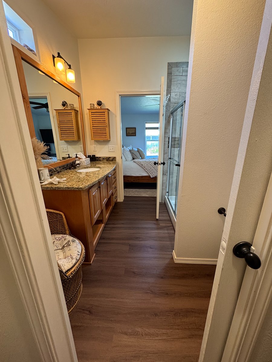 Furnished Finder property 407620_1 photo 8