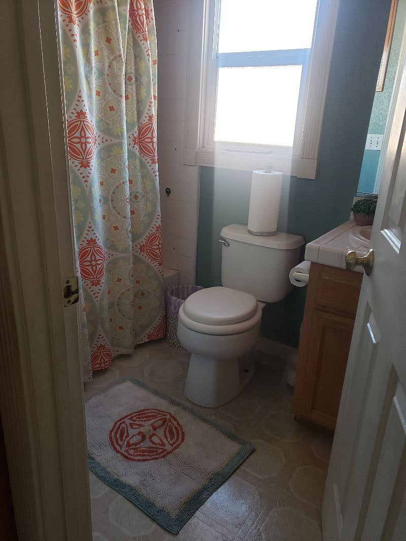 Furnished Finder property 407624_1 photo 3