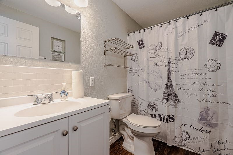Furnished Finder property 407627_1 photo 29