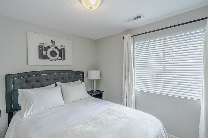 Furnished Finder property 407627_1 photo 33