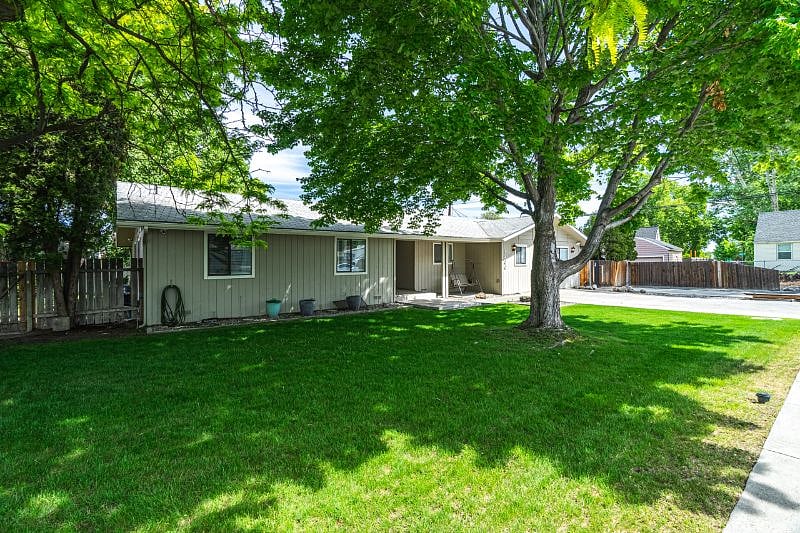 Furnished Finder property 407627_1 photo 4