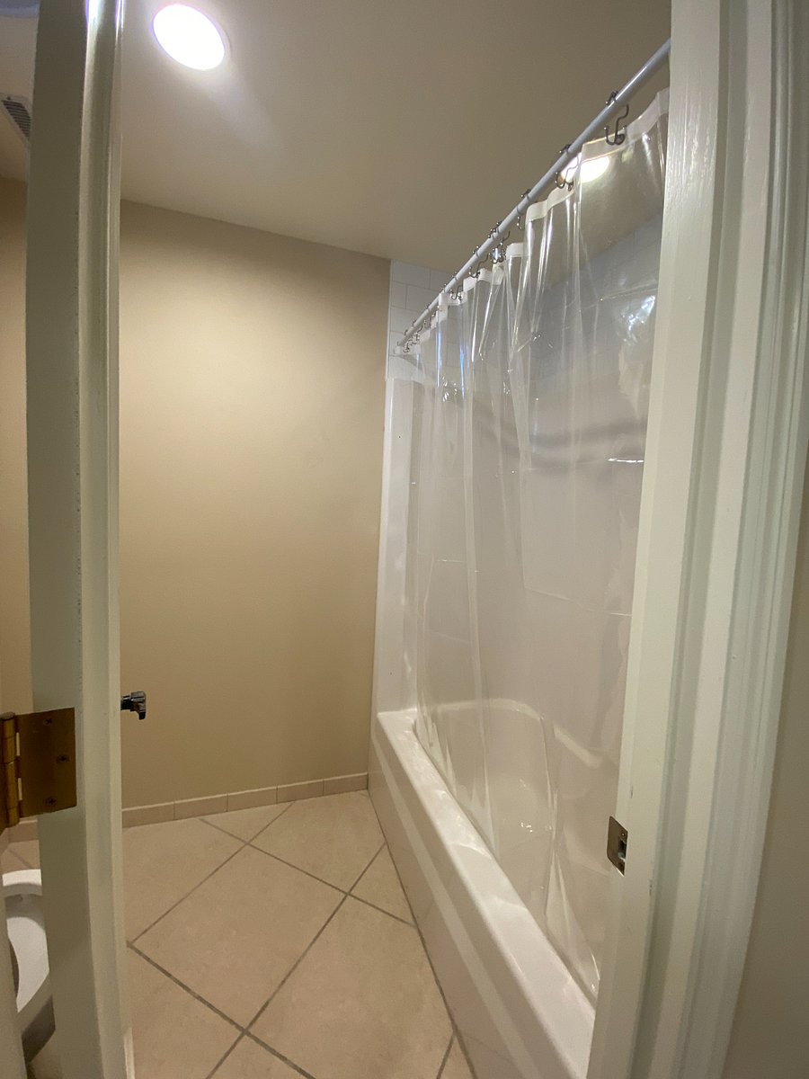 Furnished Finder property 407670_1 photo 7