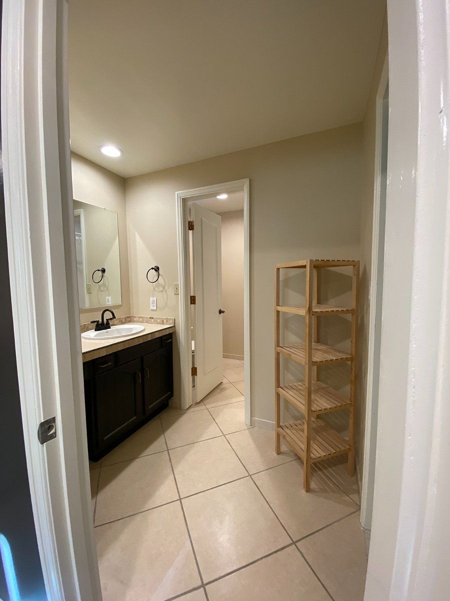 Furnished Finder property 407670_1 photo 6