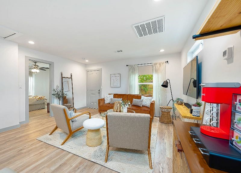 Furnished Finder property 407675_1 photo 13