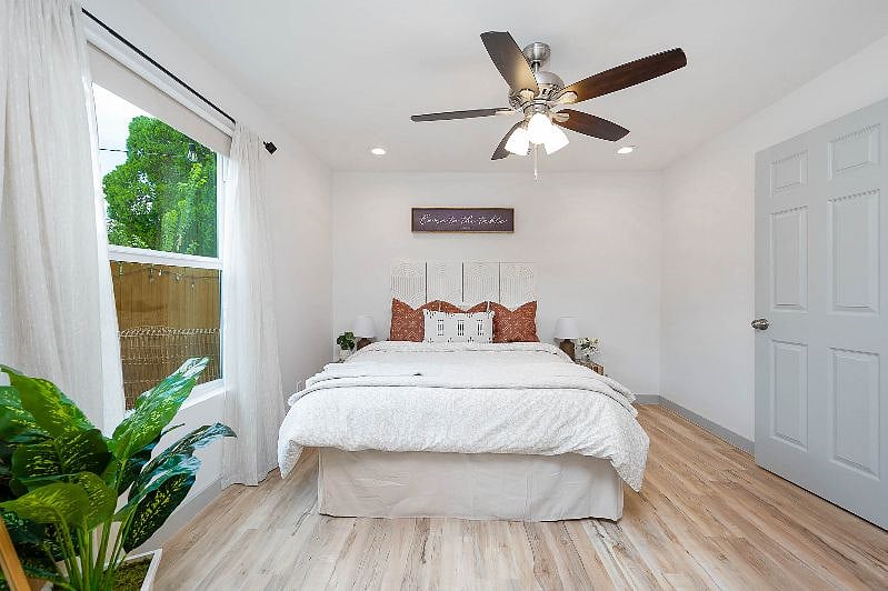Furnished Finder property 407675_1 photo 25