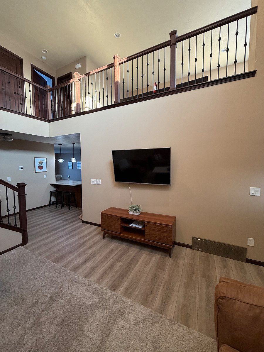 Furnished Finder property 407685_1 photo 3