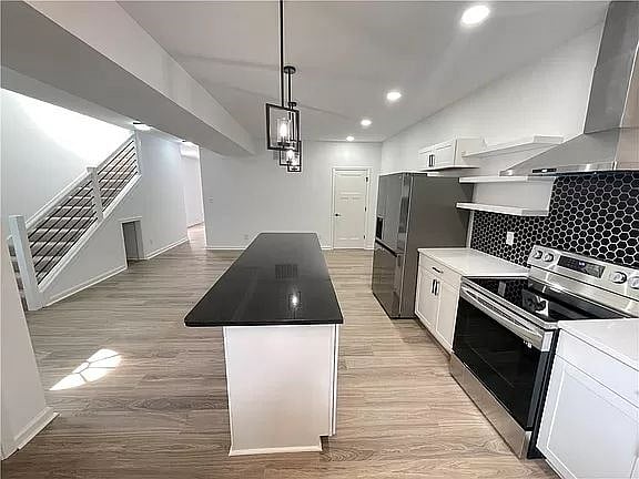 Furnished Finder property 407728_1 photo 13