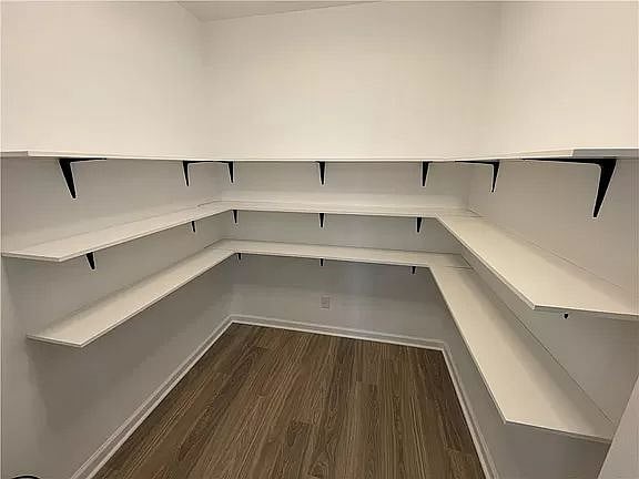 Furnished Finder property 407728_1 photo 17