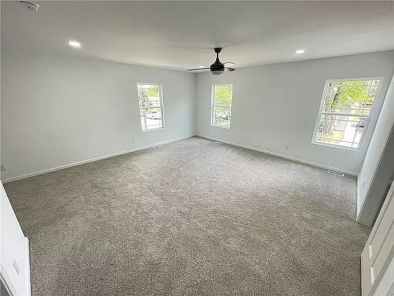 Furnished Finder property 407728_1 photo 24