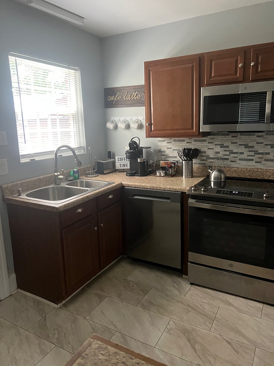 Furnished Finder property 407736_1 photo 5