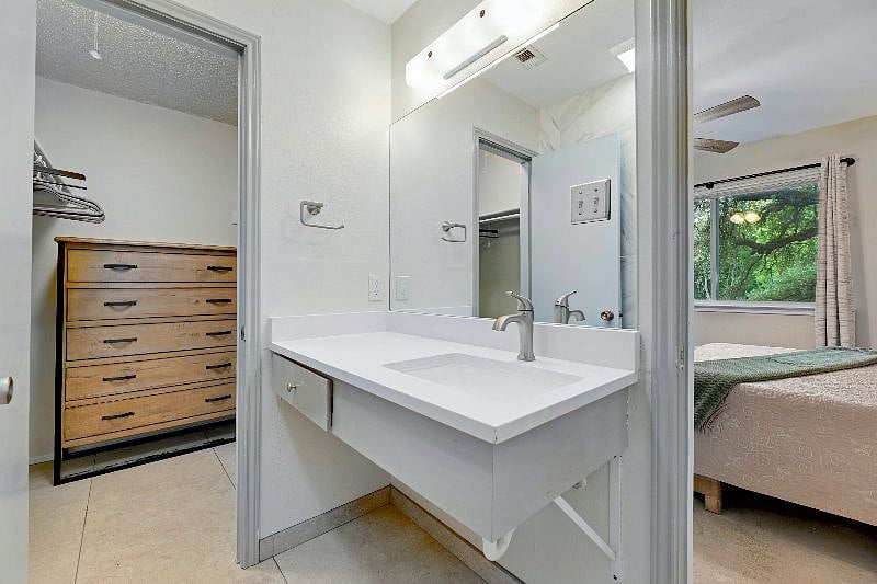 Furnished Finder property 407774_1 photo 11