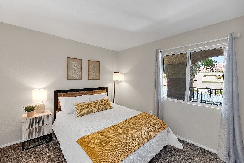 Furnished Finder property 407785_1 photo 3