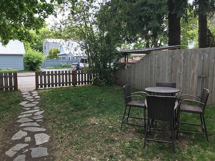 Furnished Finder property 407889_1 photo 22