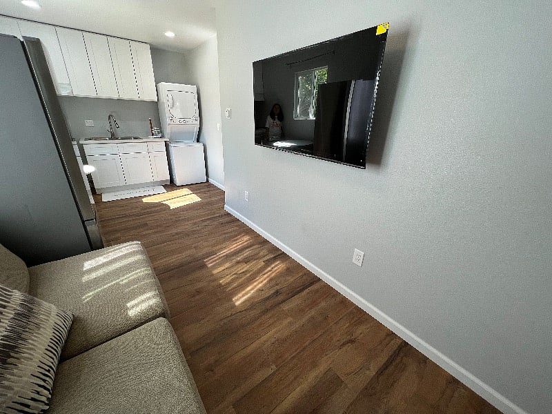 Furnished Finder property 407892_1 photo 4