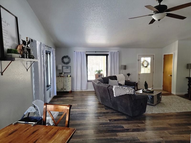 Furnished Finder property 407904_1 photo 4