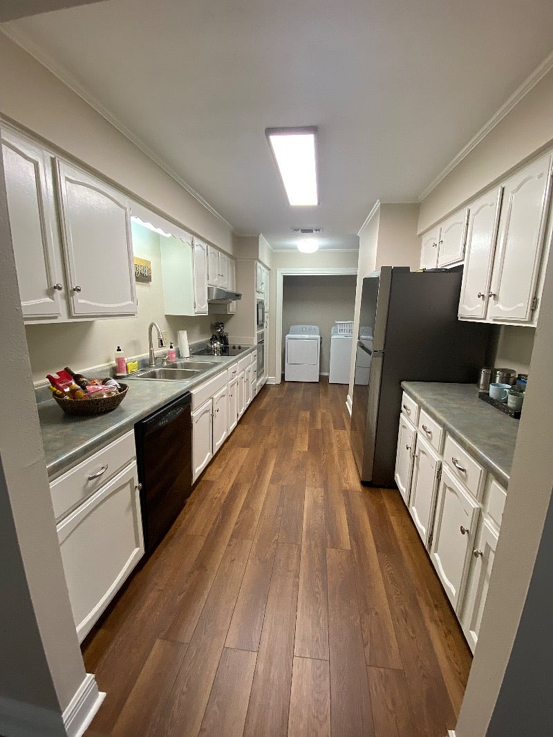 Furnished Finder property 407929_1 photo 8