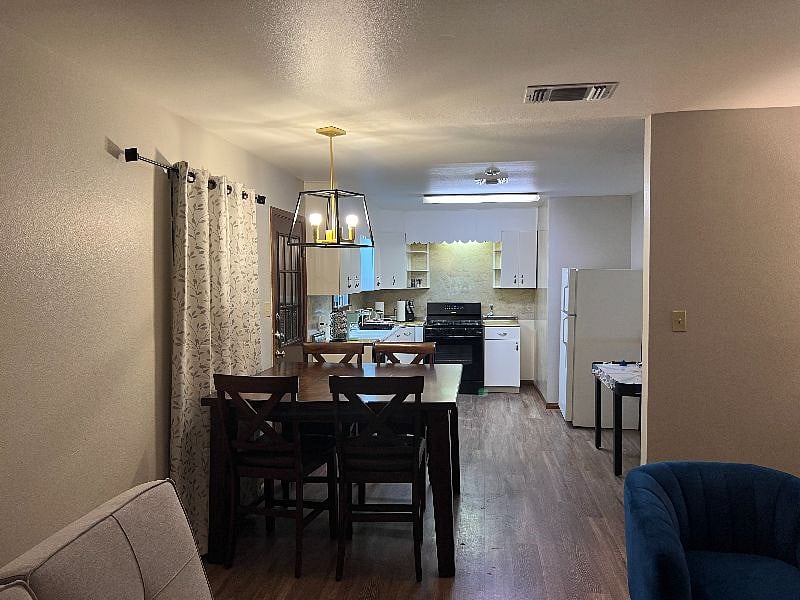 Furnished Finder property 407946_1 photo 6