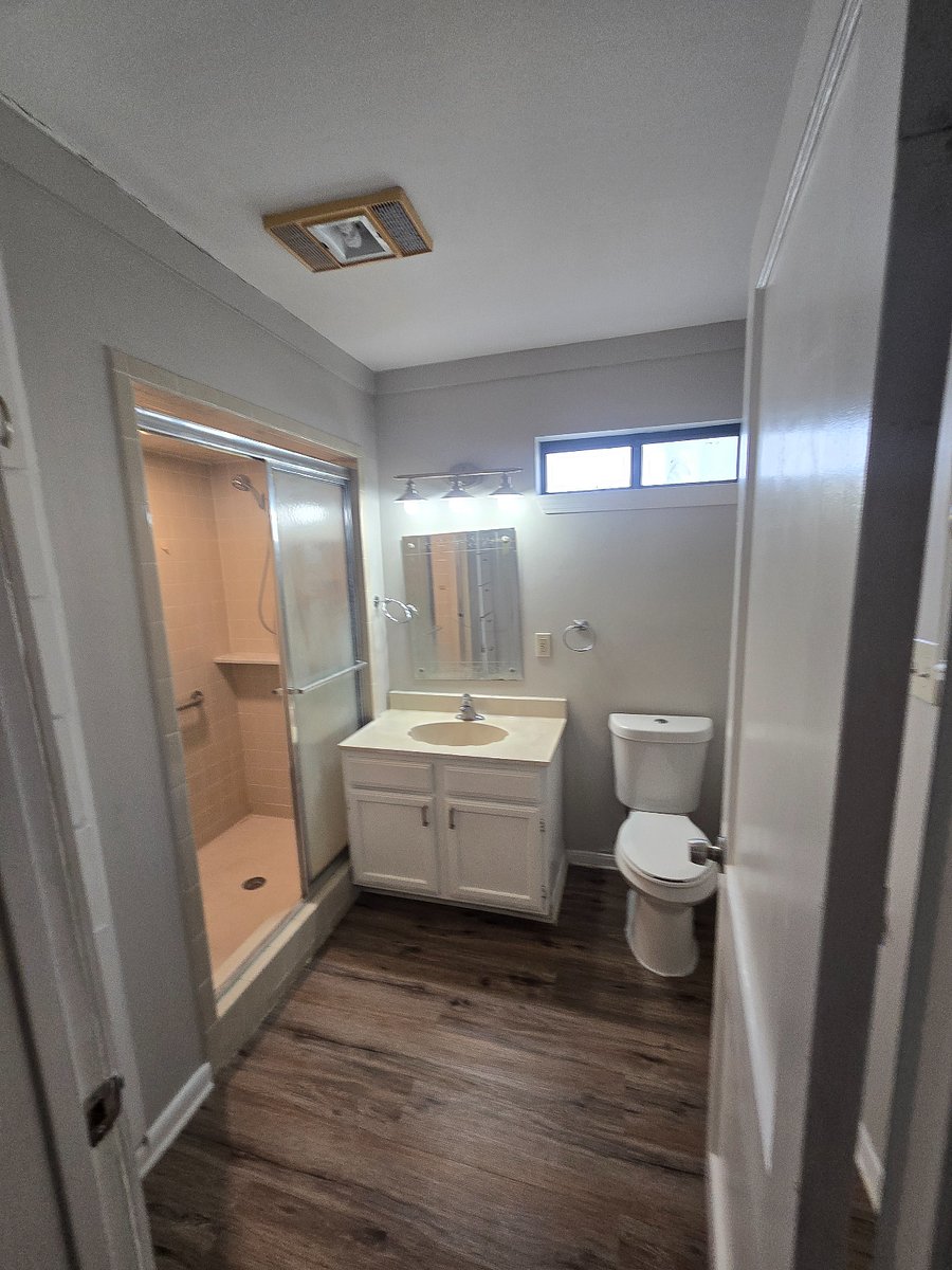 Furnished Finder property 407946_3 photo 12