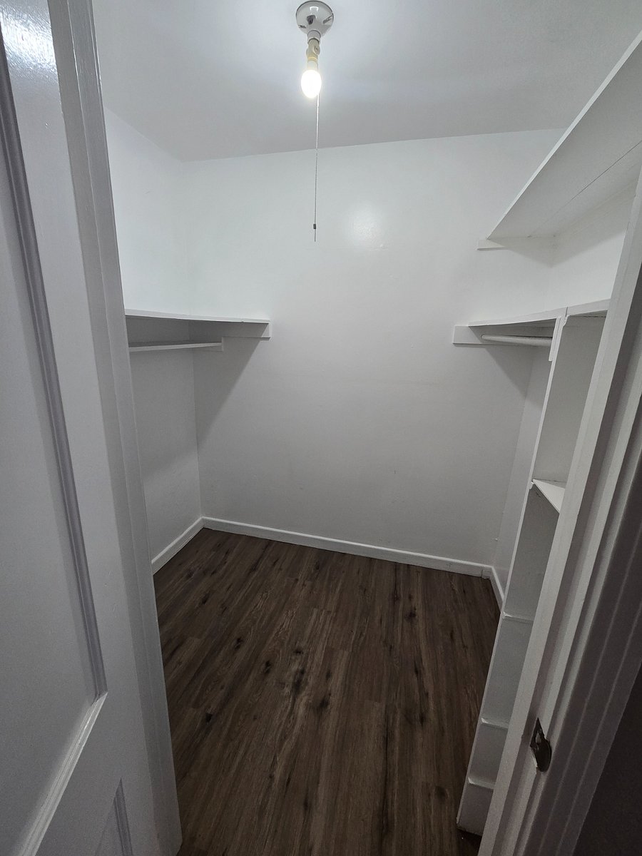 Furnished Finder property 407946_3 photo 11