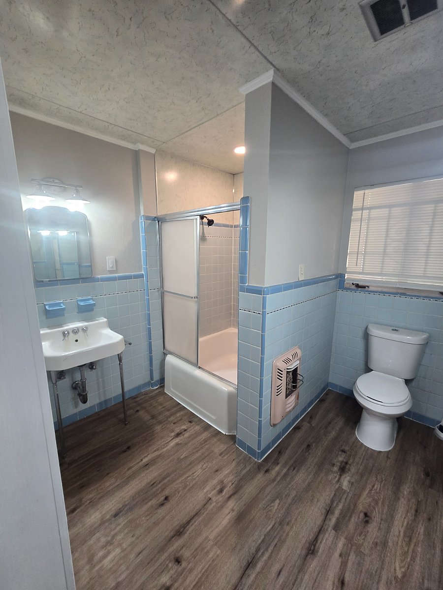 Furnished Finder property 407946_3 photo 10