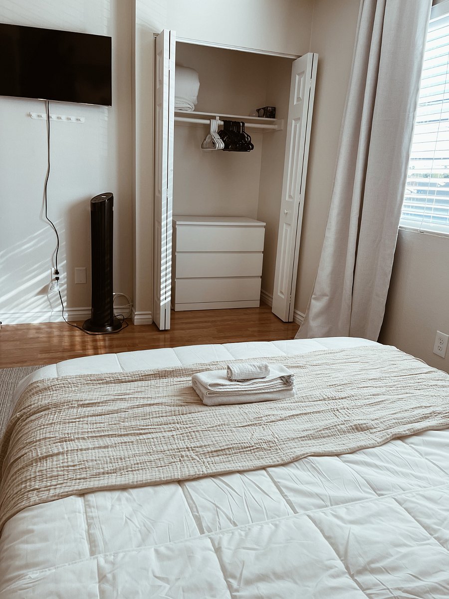 (Medium) Bedroom #2 $2200/mo (View 2 of 3)
