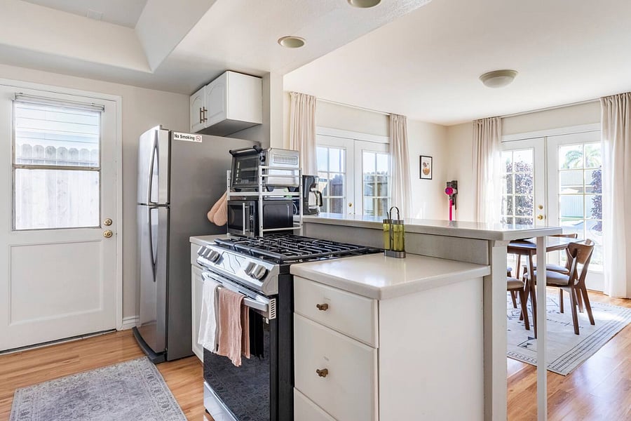 Cute Kitchen (View 3 of 4)